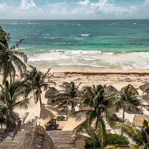 **** Hotel Niken Beachfront Mexico