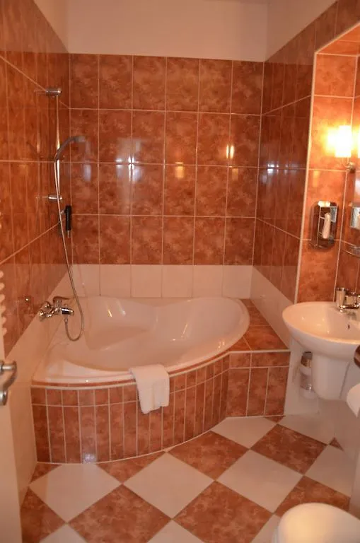 Hotel Albertin Berlín 2*,  Německo